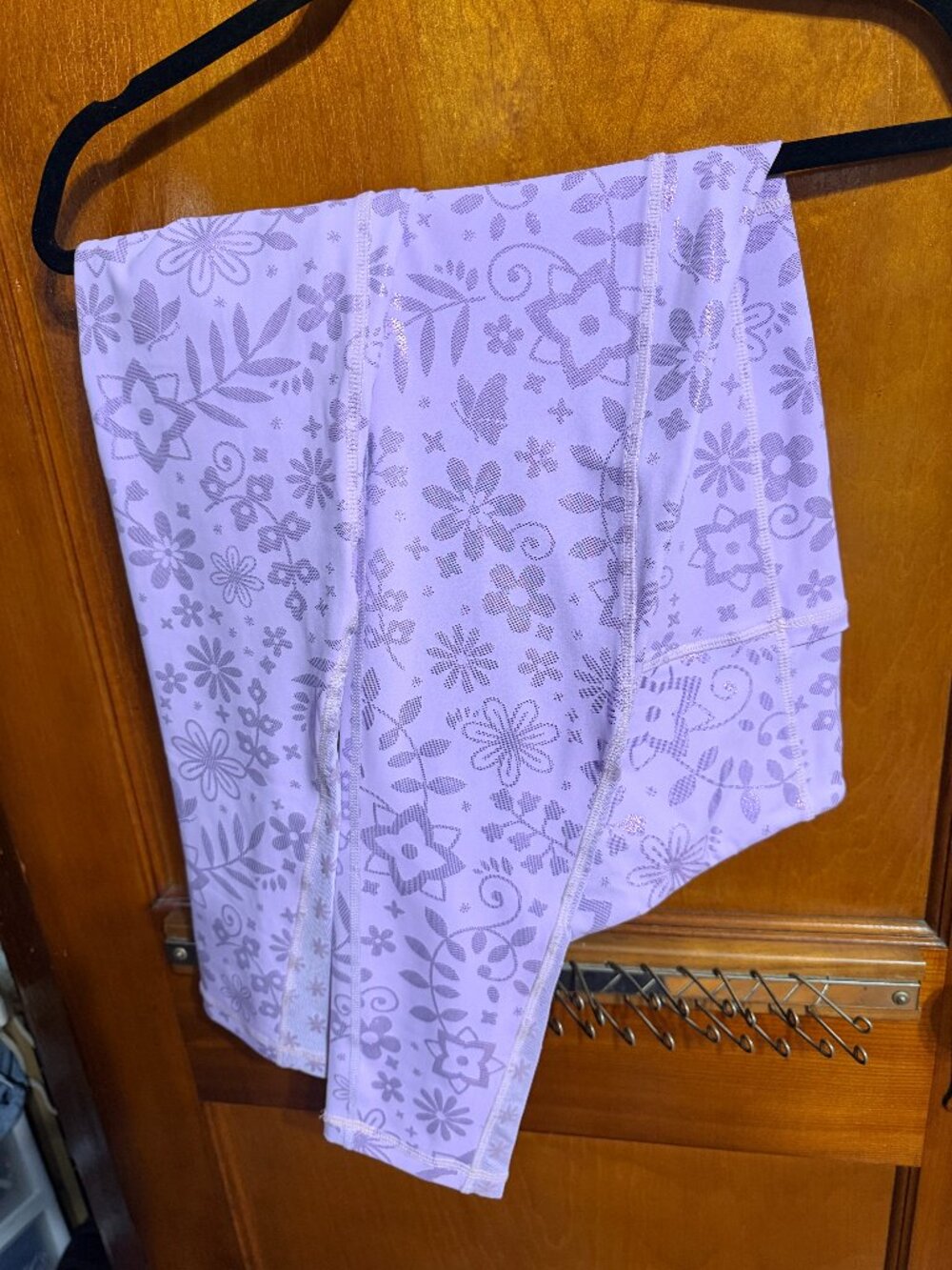Crowned Athletics Enchanto Leggings